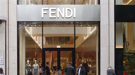 fendi posizioni aperte|fendi job openings.